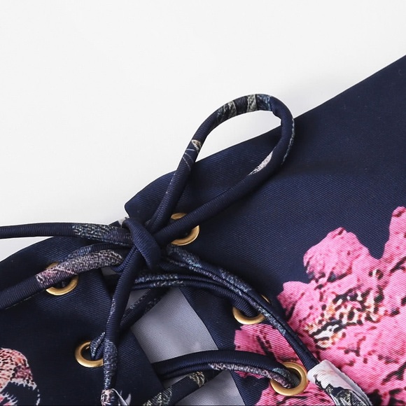 🖐🏼⭐️🏆🆕High waist bandeau floral bikini😍 - Picture 6 of 8